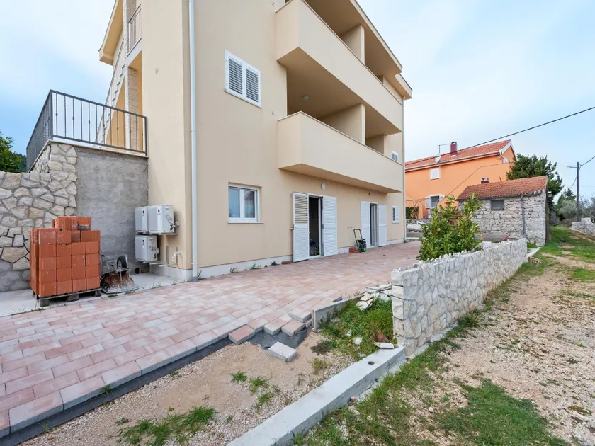 Apartment in Nevidane near the Beach - Image 1