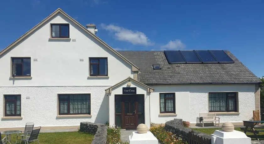 Lios Éinne House Accommodation - Image 1