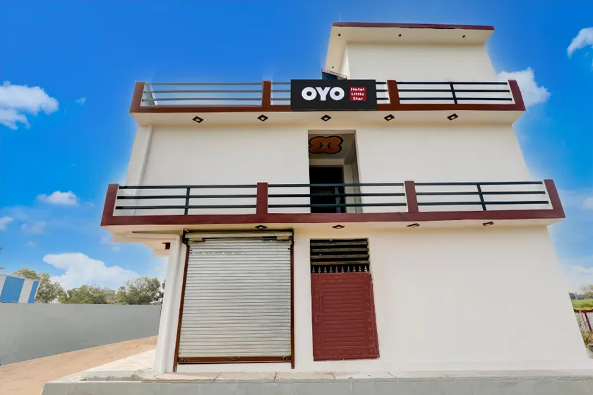 Hotel O by OYO Little Star - Image 1