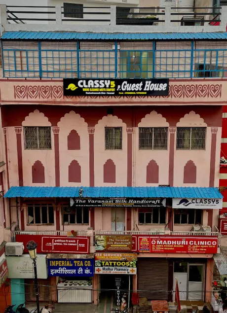 Classy5 Guest House - Image 1