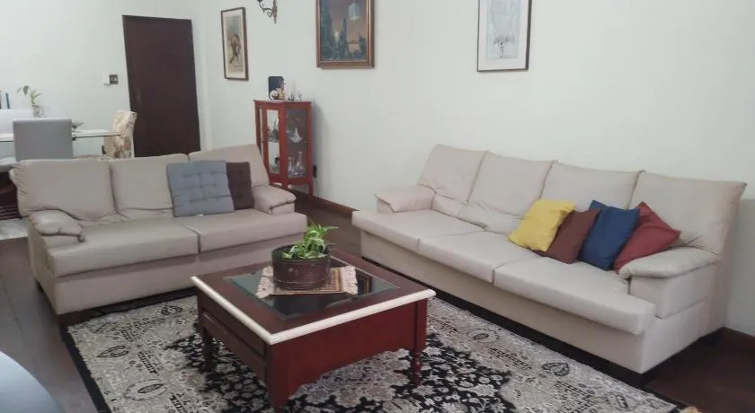 Apartamento Gonzaga Santos - Image 1