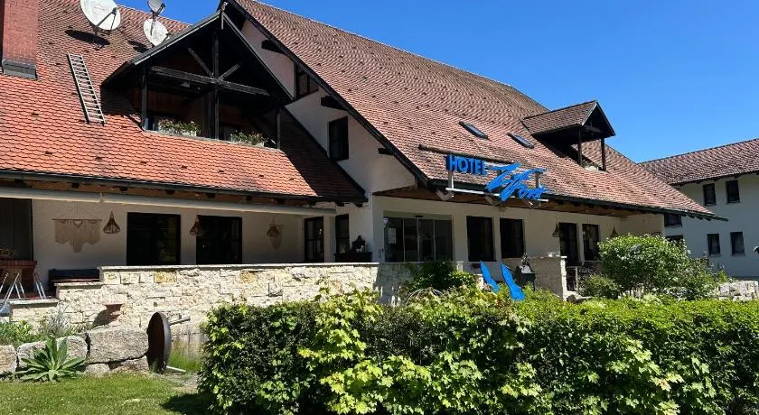 Hotel Zum Forst - Image 1