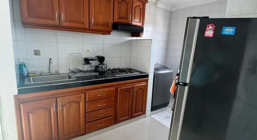 Bonito apartamento en Cartagena con garaje gratuito - Image 1