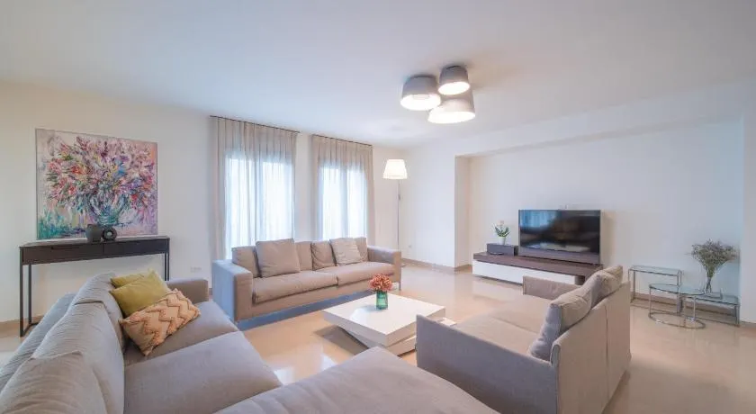 Art Apartment In Mamila - Mamila Residence - With jacuzzi - Image 1