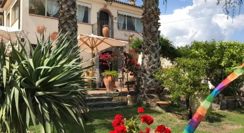 La Capanna di Giuseppe e Maria - Image 1
