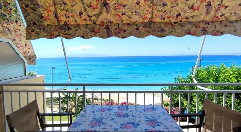 Rosa's Beach Studios - Image 1