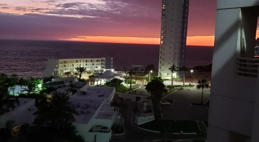 Ocean Club Playas - Image 1