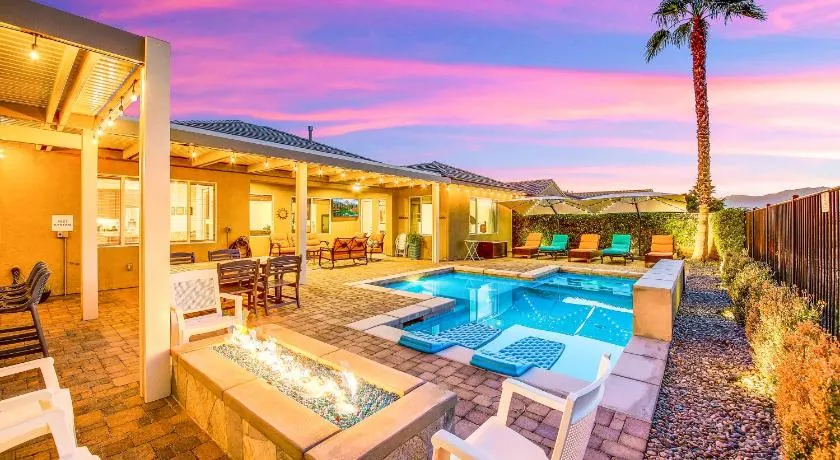 Secluded Private Golf Pool Home with Game Room - Image 1