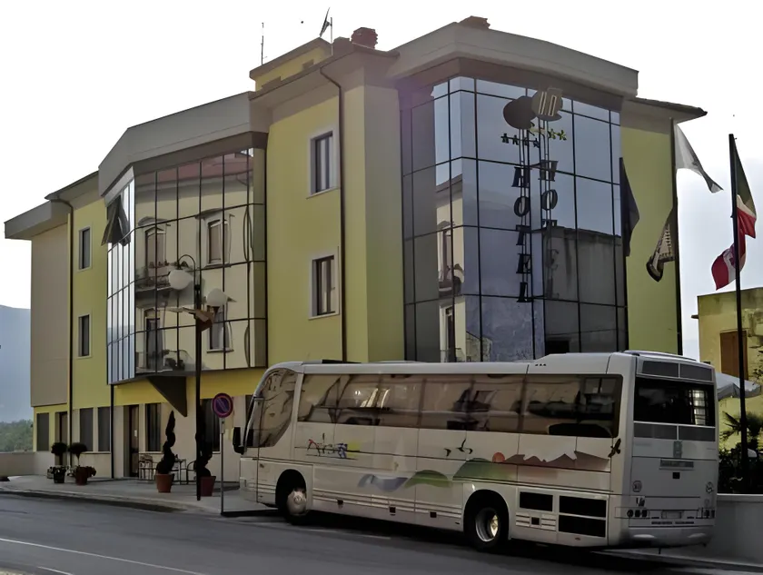 Hotel Ovidius - Image 1
