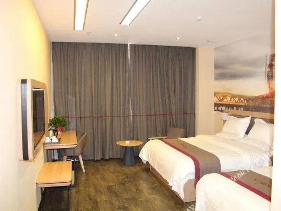 Shankee Hotel (Chengde County South Ring Road) - Image 1