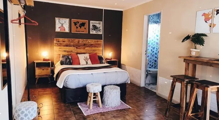 Hostel del Lago, Private rooms, Capsule Beds, Shared Kitchen and Breakfast - Image 1