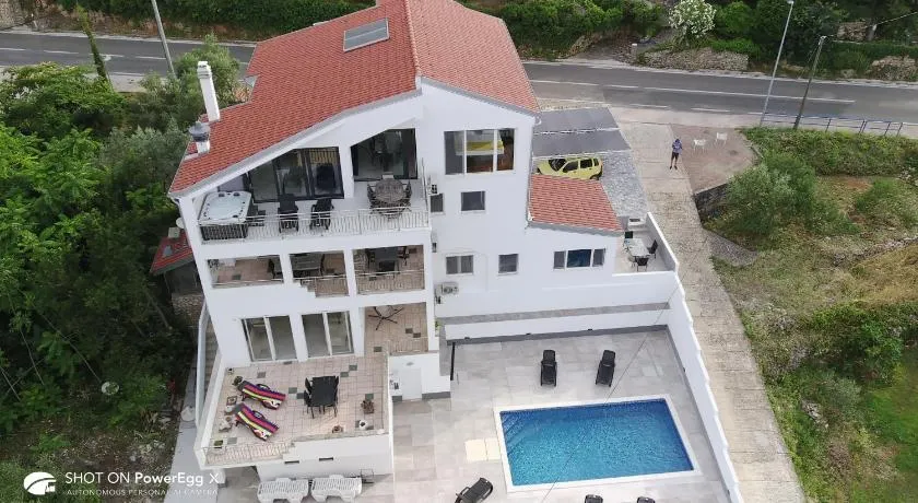 Villa Ana - Image 1