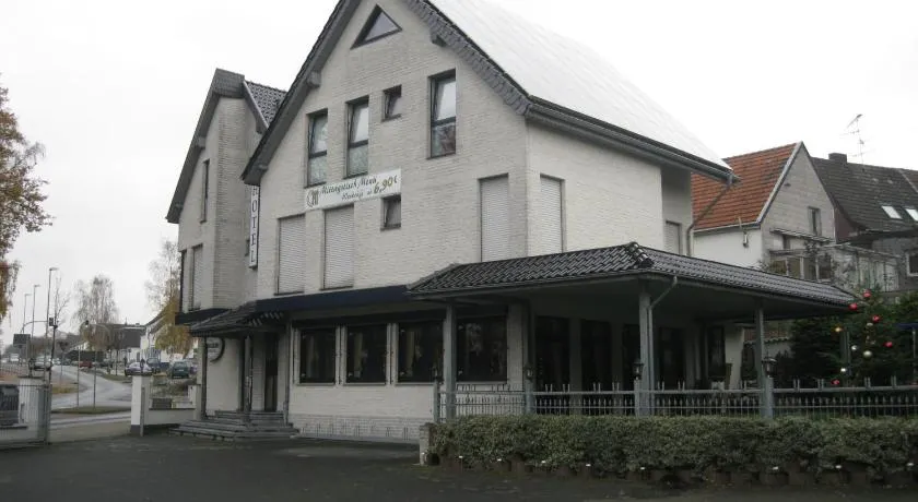 Hotel Restaurant "Waldschänke" - Image 1