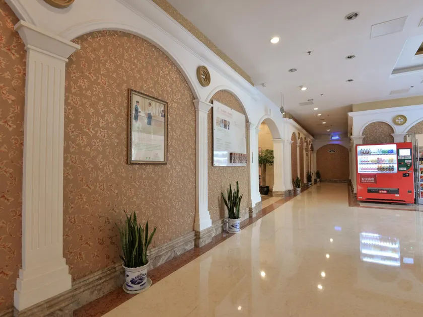 Vienna International Hotel Shanghai Songjiang Branch - Image 1
