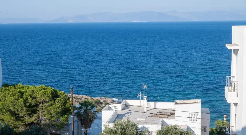 Amazing Sea View, Rafina Port, Athens Airport, Self-Check-in - Image 1