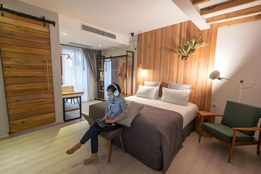 Family Tree Hotel - Image 1