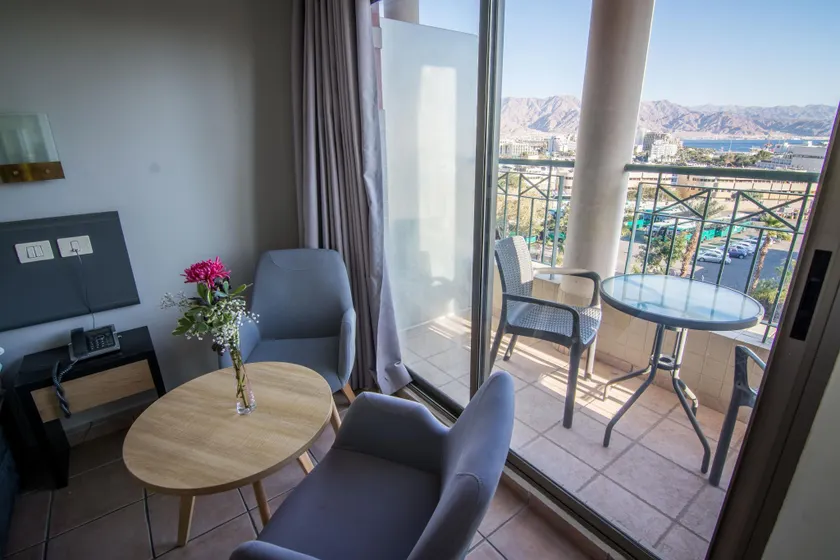 Comfort Hotel and Spa - Adults Only - Image 1