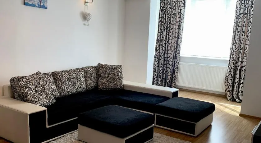 Sunny Central Apartments Suceava - Image 1
