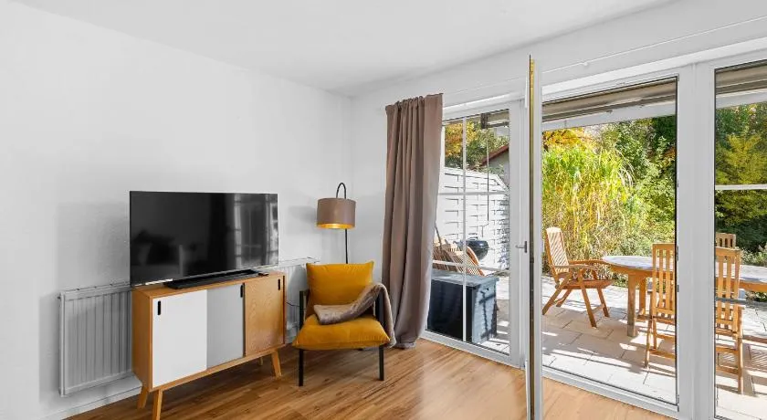 EG Apartment - WLAN - Terrasse - Parkplatz - Image 1