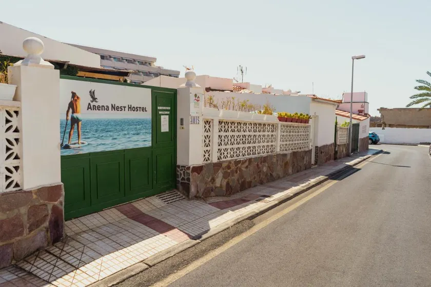 Arena Nest Hostel - Image 1
