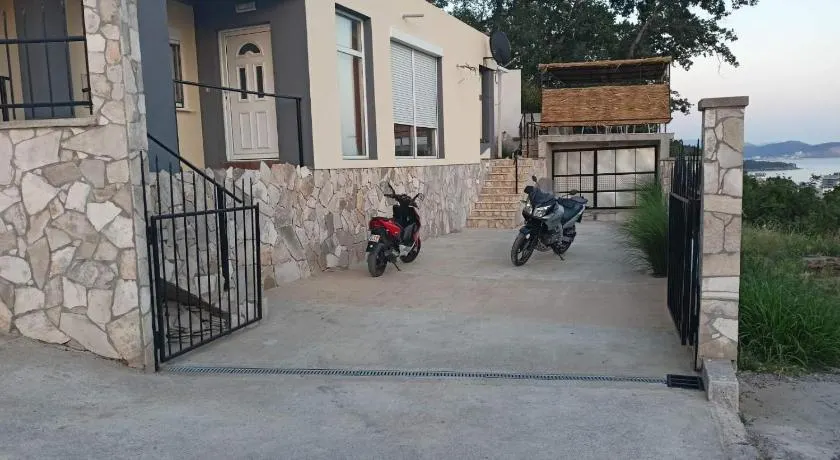 Apartmani Bella - Image 1