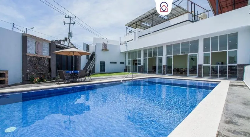 Coyula Getaway Relax, Fun & Private Pool - Image 1