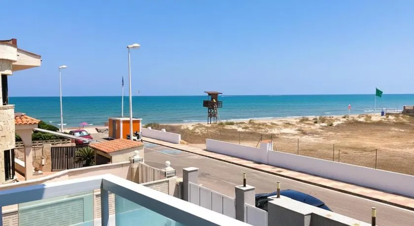 Vacaciones con el Mediterráneo a menos de 50 metros - Image 1