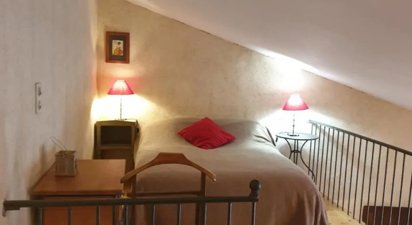 Studio, chambre d'hôtes dans mas provençal - Image 1