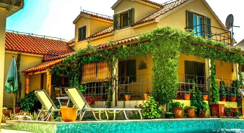 Villa Kolacje - Image 1