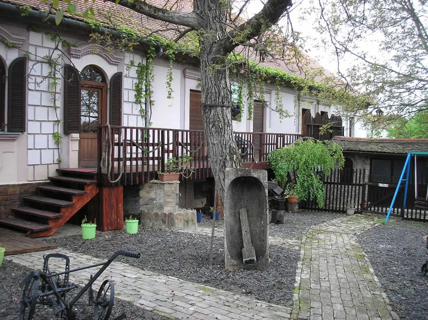 Apartment Zvonkic A1 Aljmas, Continental Croatia - Image 1