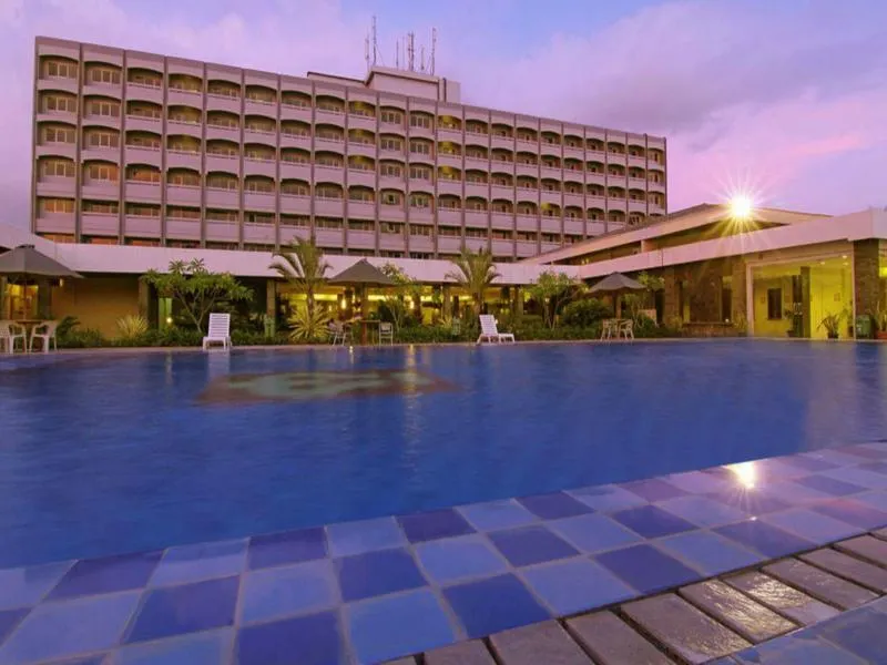 Pangeran Beach Hotel - Image 1