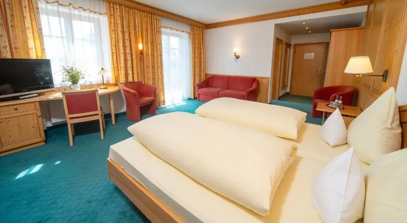 Landhotel Hoisl-Bräu - Image 1