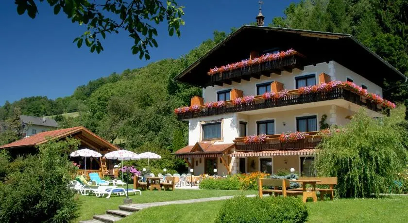 B&B Pension Karlsdorfer Hof - Image 1