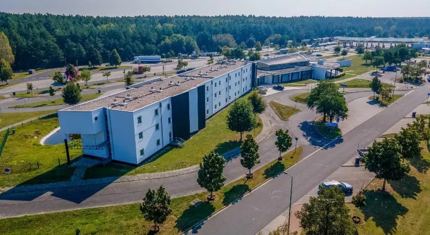 City Best Autobahnhotel an der A 111 - Image 1