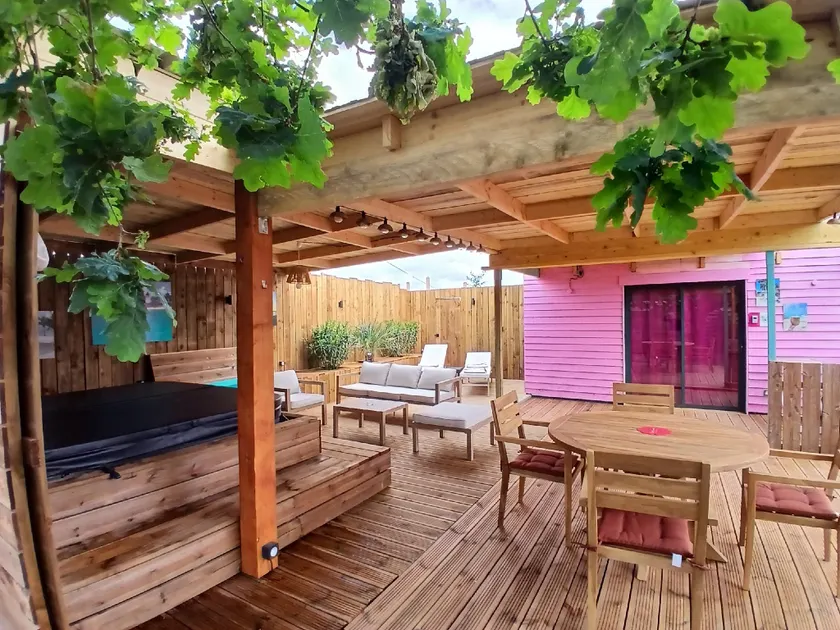 Chalet Caraibes Spa Privatif Les Belles Ouvrières - Image 1