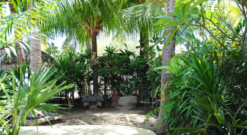 Kubu Sari Guest House - Image 1