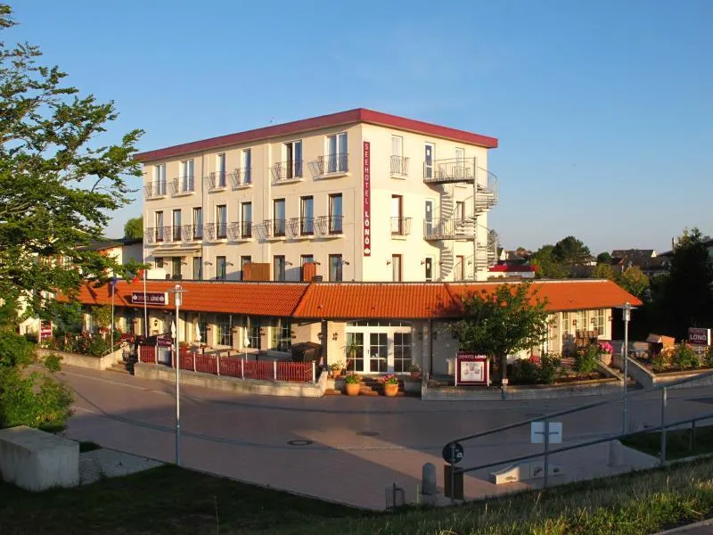 Seehotel Lönö - Image 1