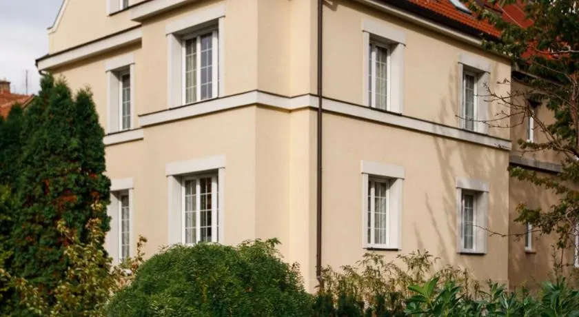Guest House Villa Monet - Image 1