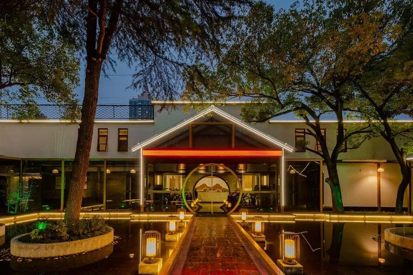 Hefei Leiyuan Boutique Homestay (Leijie Night Market Square) - Image 1