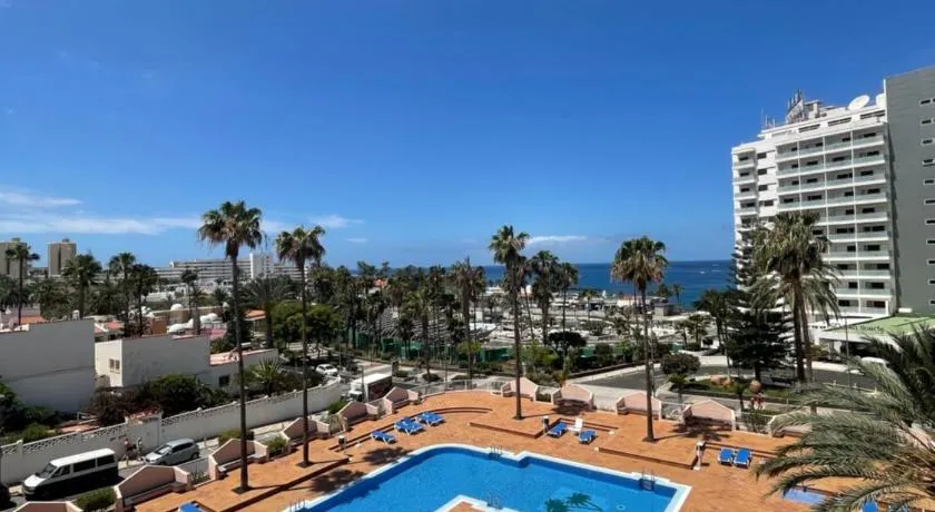 Apartment with ocean view, Las Américas - Image 1