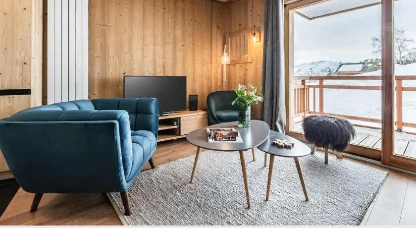 Residence Hameau de Clotaire Alpe d'Huez - by EMERALD STAY - Image 1