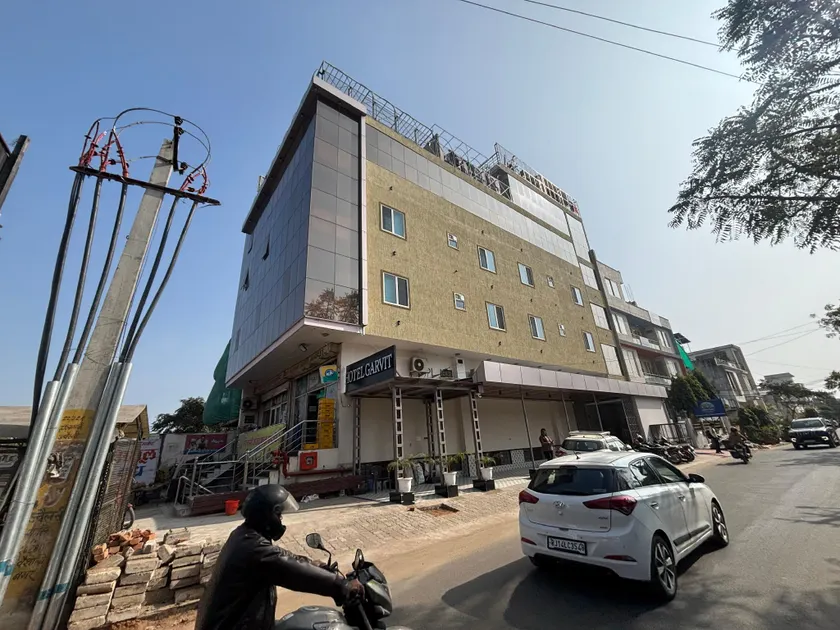 Hotel Garvit - Image 1