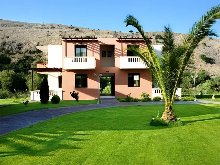 Anna's House - Image 1