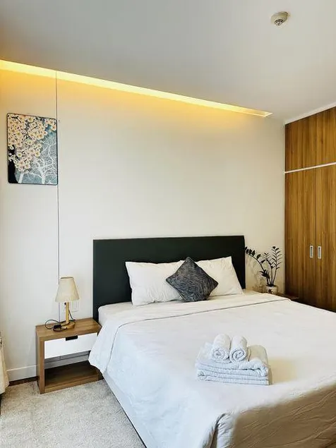 Republic Plaza Sai Gon Airport free Pool&Gym - Image 1