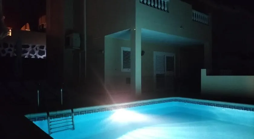 Casa Mariben, Vacation Rental home Vv 3 Bedrooms private pool with sea views - Image 1