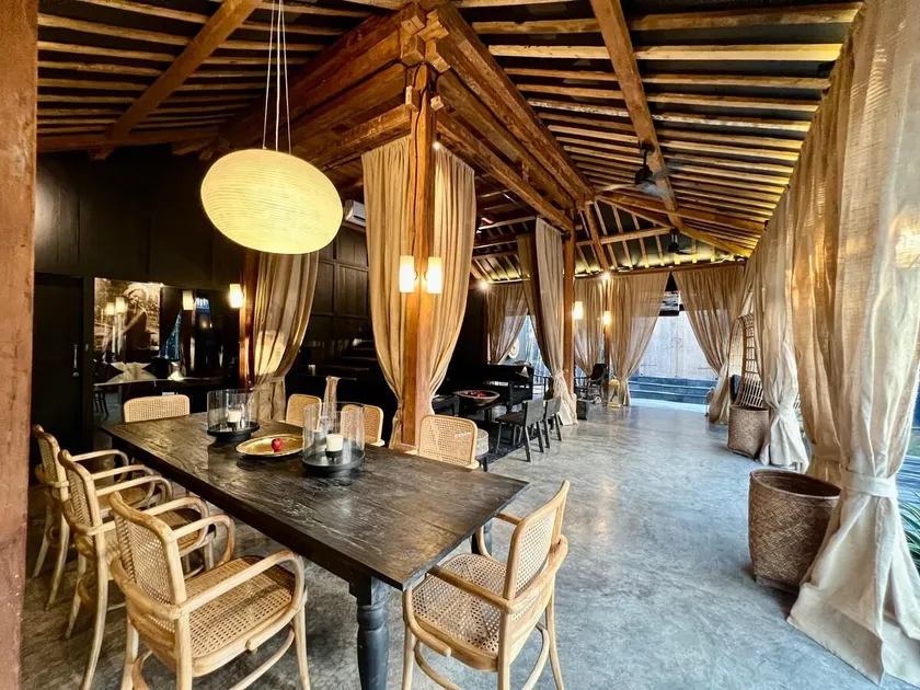 Luxurious Joglo In Uluwatu - Image 1