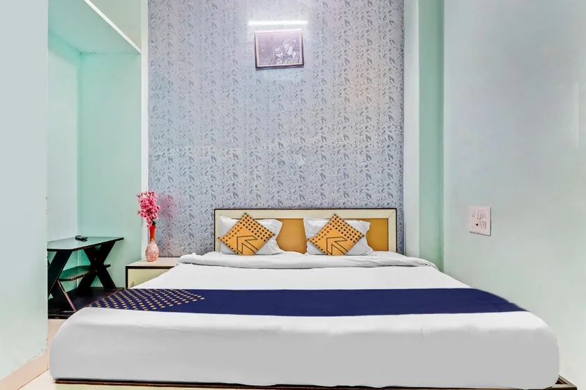 SPOT ON 46288 Hotel Aashiyana - Image 1