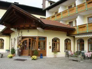 Hotel Lindenwirt - Image 1