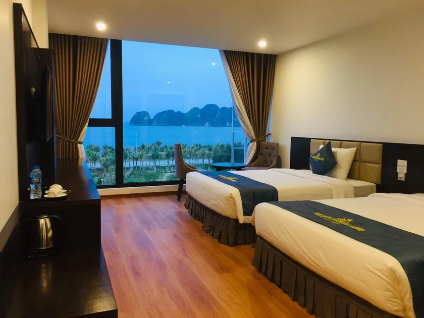 Golden Palm HaLong Hotel - Image 1