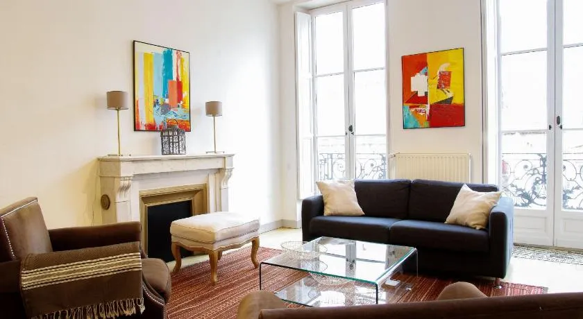 Condillac - Localisation exceptionnelle 2 chambres avec ascenseur et Parking - Image 1